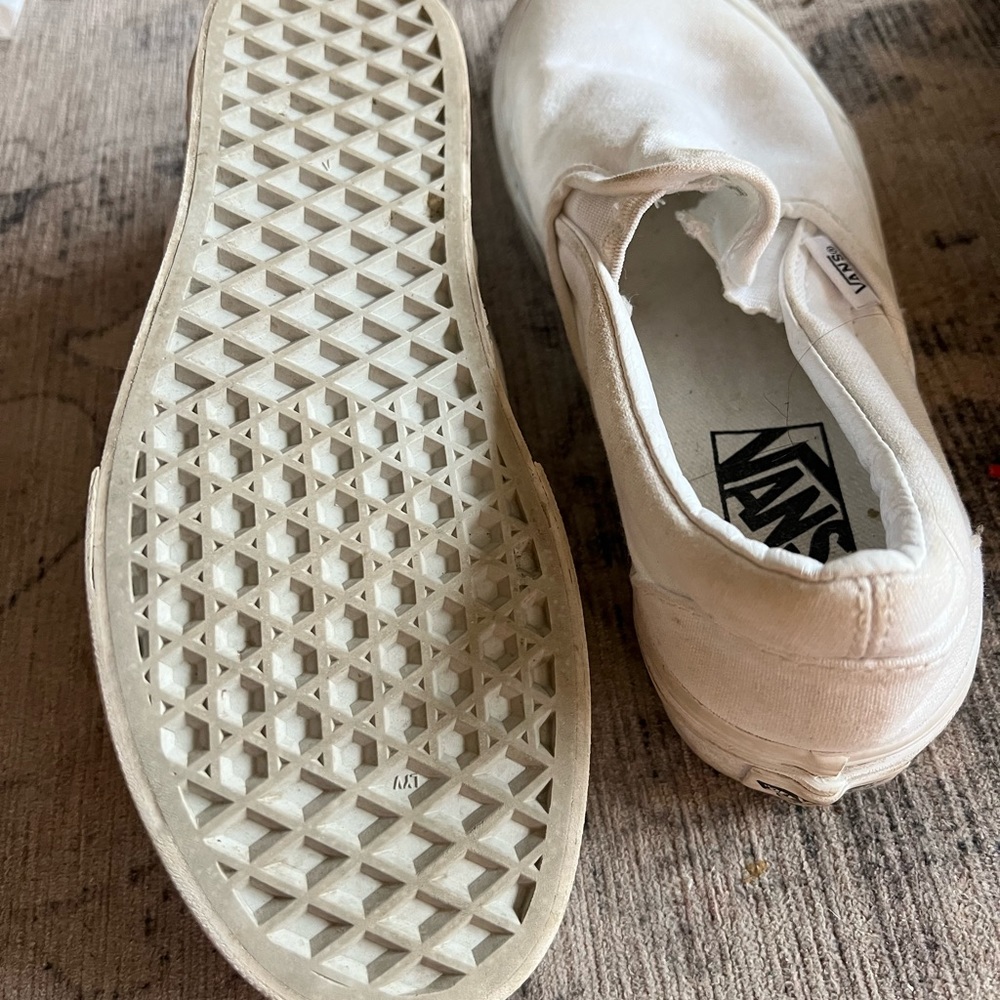 Kids White Vans Size 4